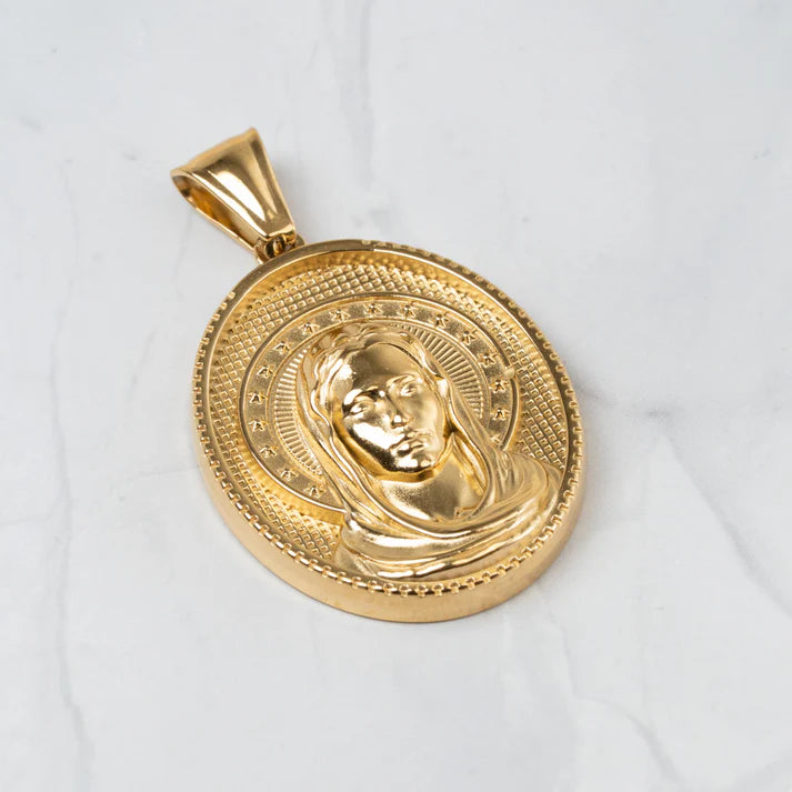 Dije Virgen María en Oro Laminado Italiano 18k